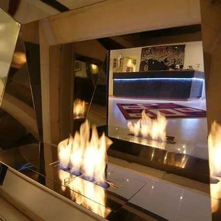 Hotel Ambassador-monaco 3*